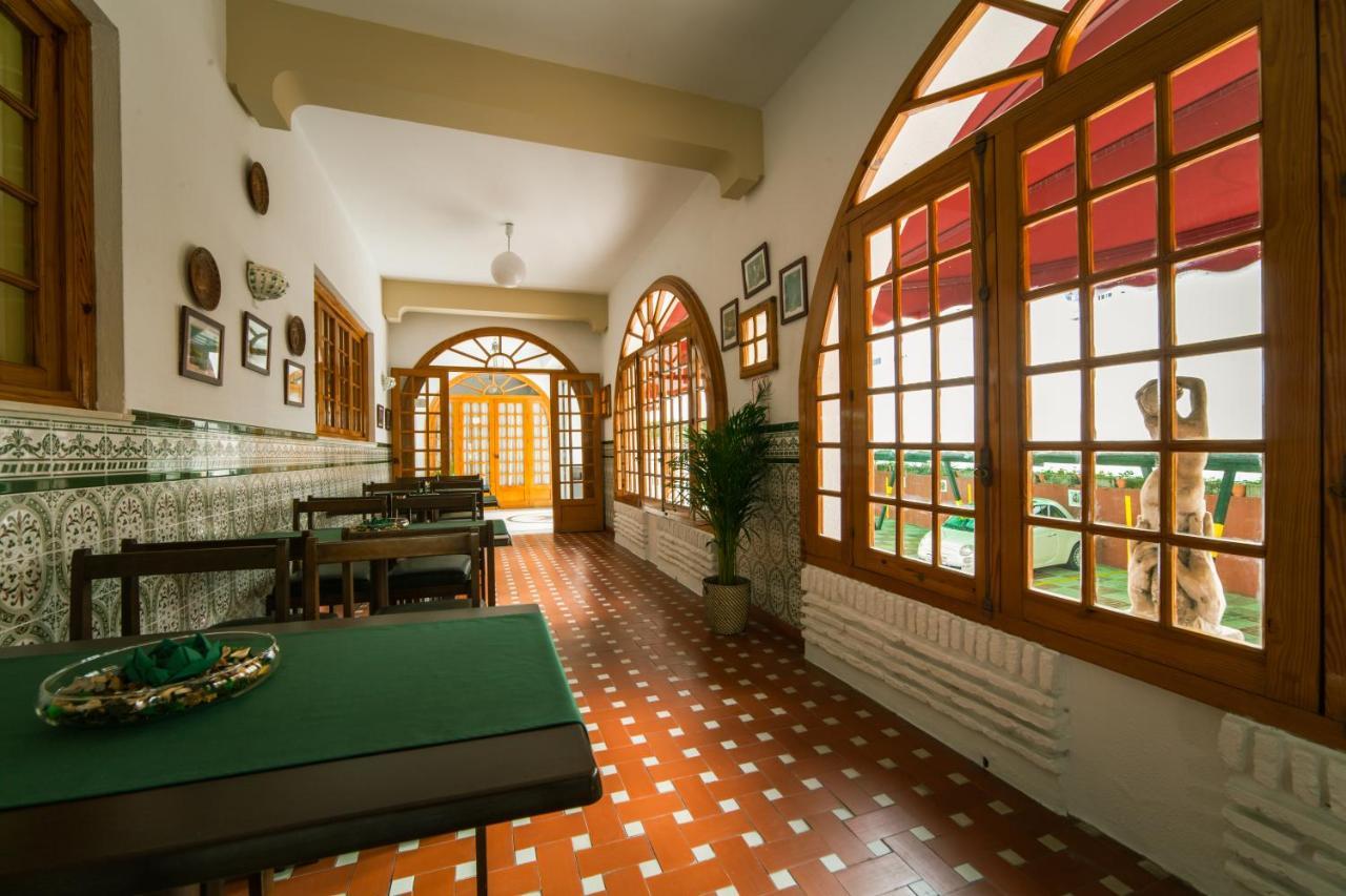 Hotel Regio 2 Кадис Экстерьер фото