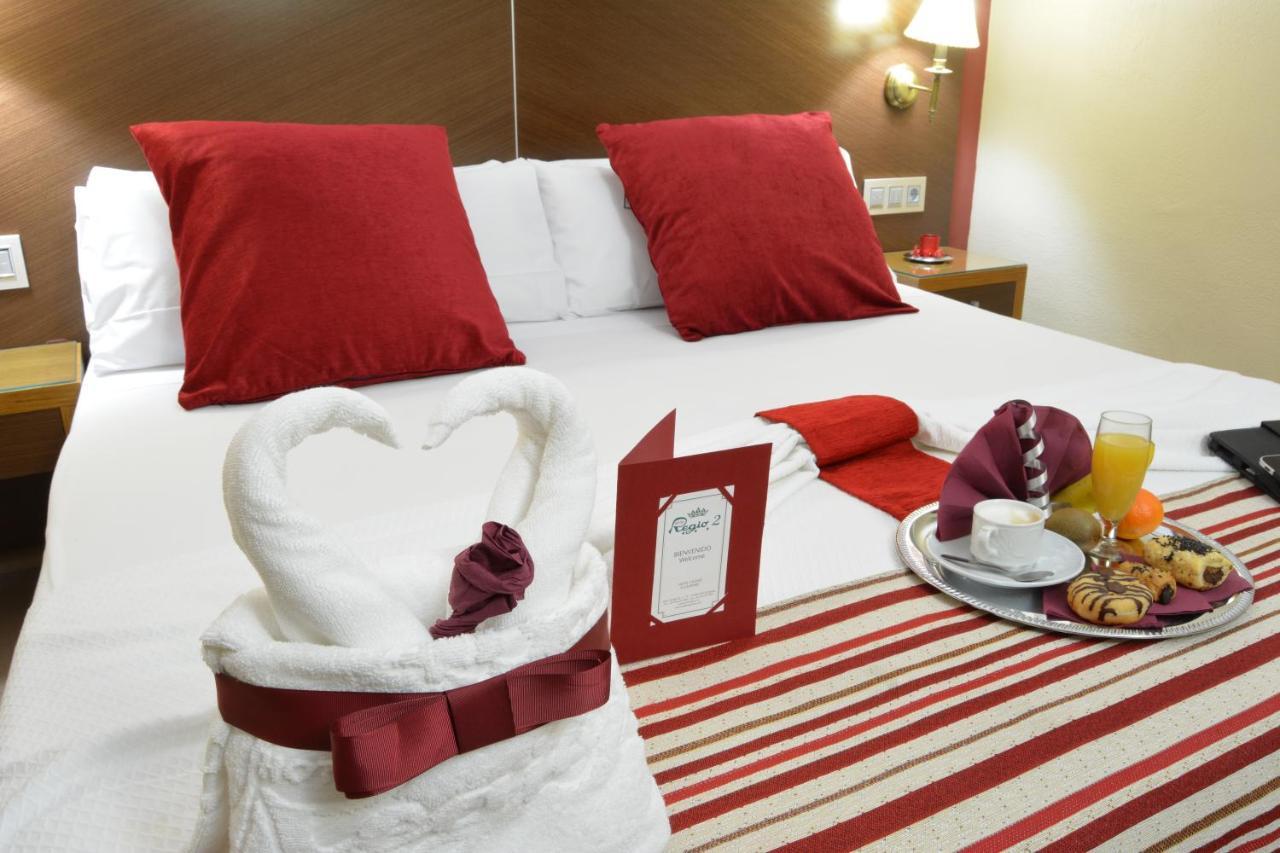 Hotel Regio 2 Кадис Экстерьер фото